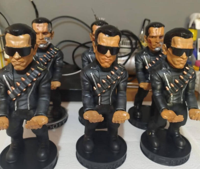 Suporte de controle, T-800